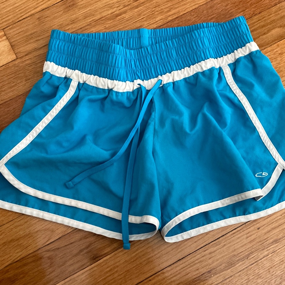 Athletic short shorts